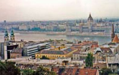 Hungary: New report describes a democracy in peril