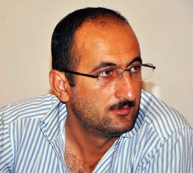 Azerbaijani journalist reports threats
