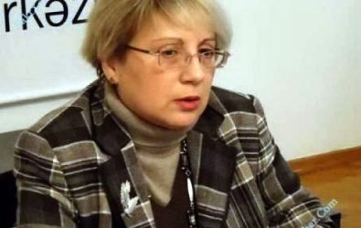 Azerbaijan: Stop pressuring human rights activist Leyla Yunus and her husband!